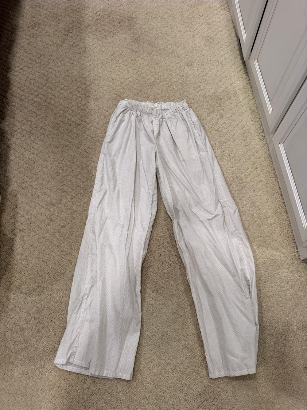 aerie White women’s Casual Elastic-Waist Joggers